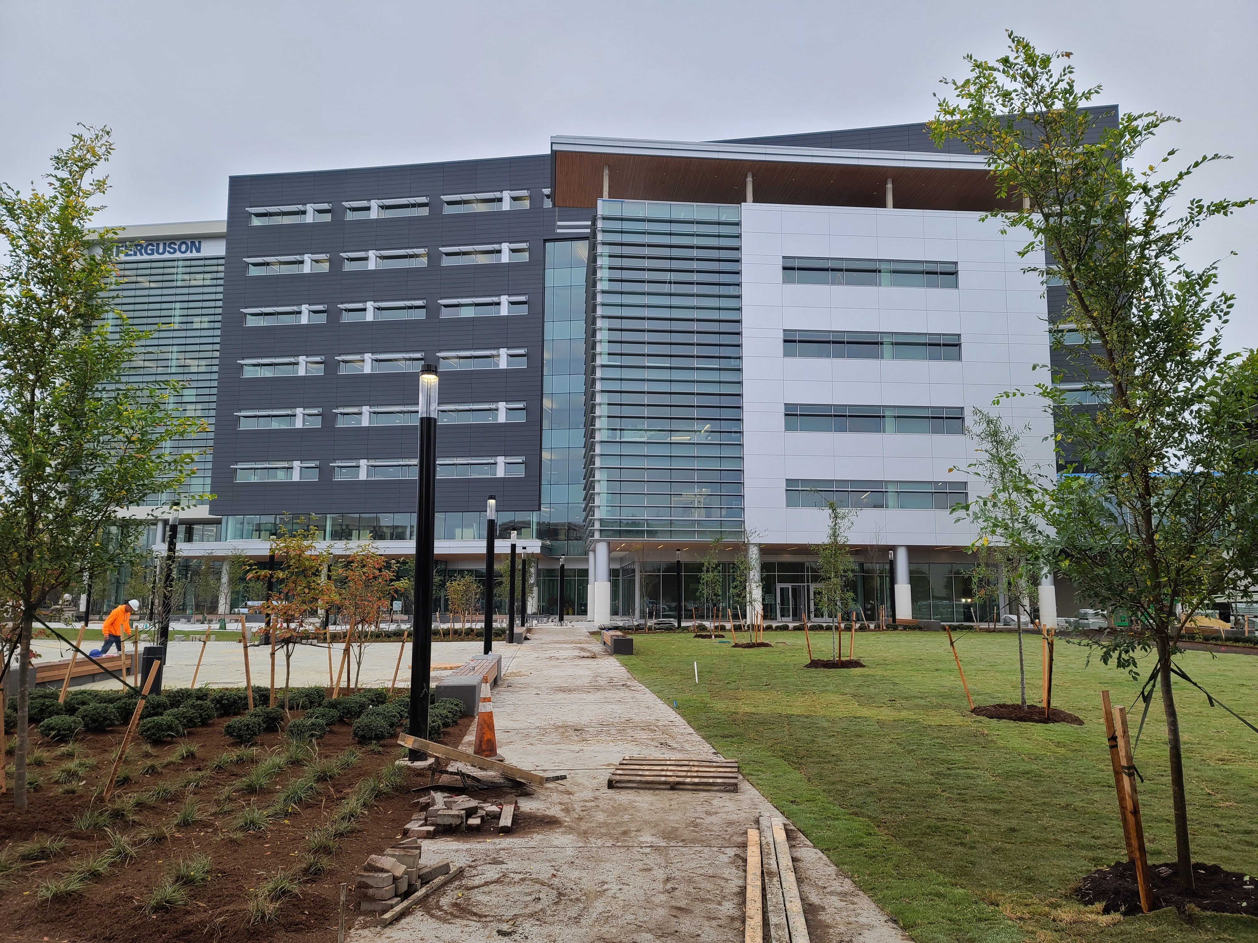 Luxury Commercial Landscape Virginia